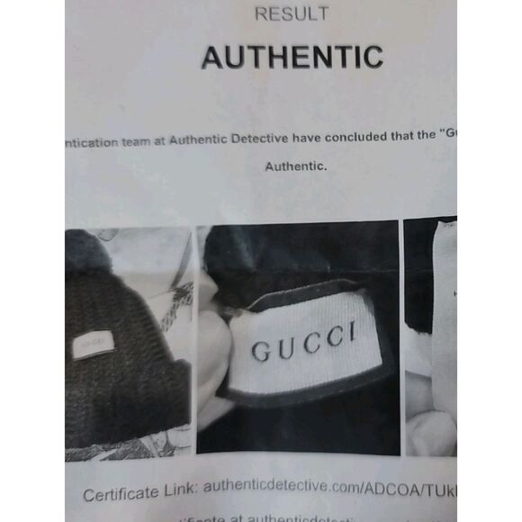 Gucci Black Ribbed Knit Pom-Pom Hat with Logo Patch With COA display picture 1